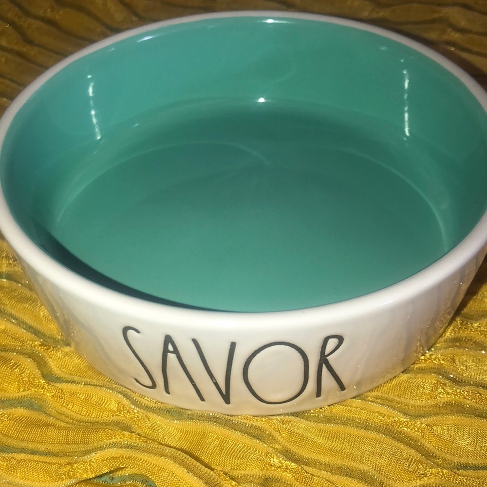 Rae Dunn pet dish
